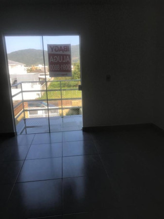 Imagem Casa com 2 Quartos à Venda, 1.000 m² em São João Do Rio Vermelho - Florianópolis