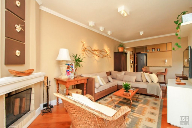 Imagem Imóvel com 2 Quartos à Venda, 101 m² em Higienópolis - Porto Alegre Imagem Imóvel com 2 Quartos à Venda, 101 m² em Higienópolis - Porto Alegre