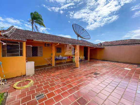 Imagem Casa com 2 Quartos à Venda, 720 m² em Pinheiros - Balneário Barra Do Sul Imagem Casa com 2 Quartos à Venda, 720 m² em Pinheiros - Balneário Barra Do Sul