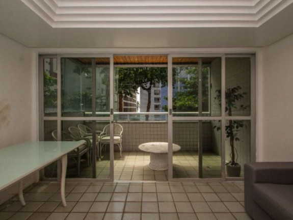 Imagem Apartamento com 4 Quartos à Venda, 234 m² Imagem Apartamento com 4 Quartos à Venda, 234 m²
