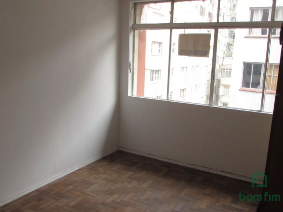 Imagem Apartamento com 3 Quartos para Alugar, 90 m² em Centro Histórico - Porto Alegre Imagem Apartamento com 3 Quartos para Alugar, 90 m² em Centro Histórico - Porto Alegre