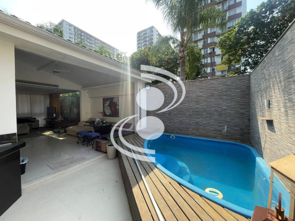 Imagem Casa com 4 Quartos à Venda, 250 m² em Barra Da Tijuca - Rio De Janeiro Imagem Casa com 4 Quartos à Venda, 250 m² em Barra Da Tijuca - Rio De Janeiro