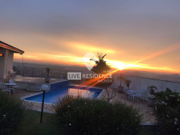 Casa com 3 Quartos à Venda, 468 m² em São Joaquim - Vinhedo