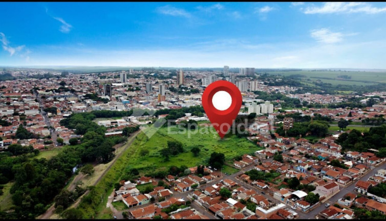 Imagem Casa com 2 Quartos à Venda, 58 m² em Centro - Lençóis Paulista Imagem Casa com 2 Quartos à Venda, 58 m² em Centro - Lençóis Paulista