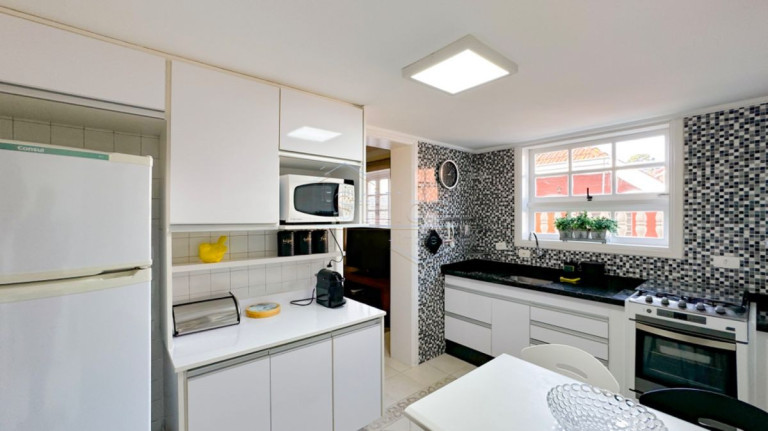 Imagem Casa com 7 Quartos à Venda, 430 m² em Jaguaribe Imagem Casa com 7 Quartos à Venda, 430 m² em Jaguaribe