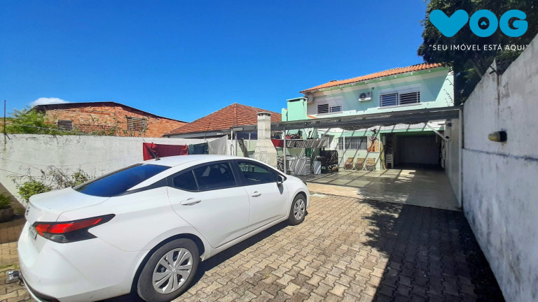 Imagem Casa com 3 Quartos à Venda, 171 m² em Teresópolis - Porto Alegre