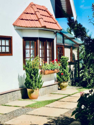 Imagem Casa com 3 Quartos à Venda, 176 m² em Parque Monte Belo - Campos Do Jordão Imagem Casa com 3 Quartos à Venda, 176 m² em Parque Monte Belo - Campos Do Jordão