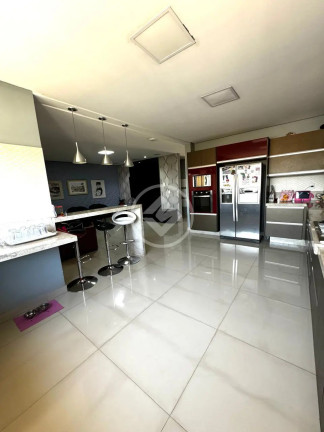 Imagem Sobrado com 4 Quartos à Venda, 370 m² em Setor Gentil Meireles - Goiânia