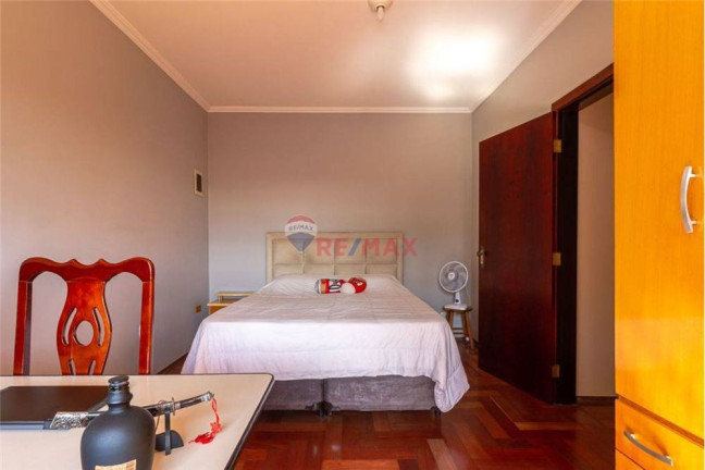 Imagem Casa com 3 Quartos à Venda, 201 m² em Vila Linda - Santo André