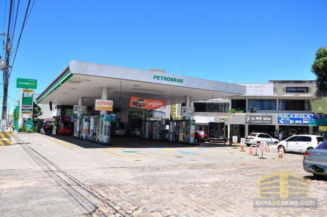 Edifício Residencial à Venda, 1.377 m² em Capim Macio - Natal