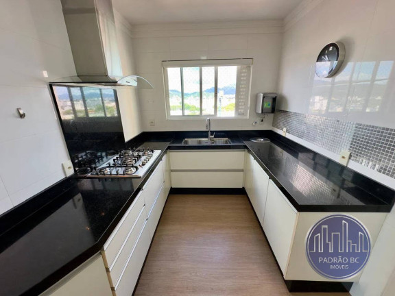 Imagem Apartamento com 3 Quartos à Venda, 121 m² em Centro - Balneário Camboriú Imagem Apartamento com 3 Quartos à Venda, 121 m² em Centro - Balneário Camboriú