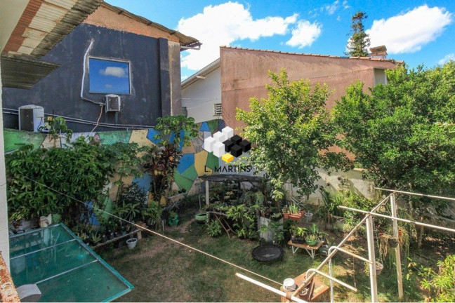 Imagem Casa com 5 Quartos à Venda, 254 m² em Três Figueiras - Porto Alegre Imagem Casa com 5 Quartos à Venda, 254 m² em Três Figueiras - Porto Alegre