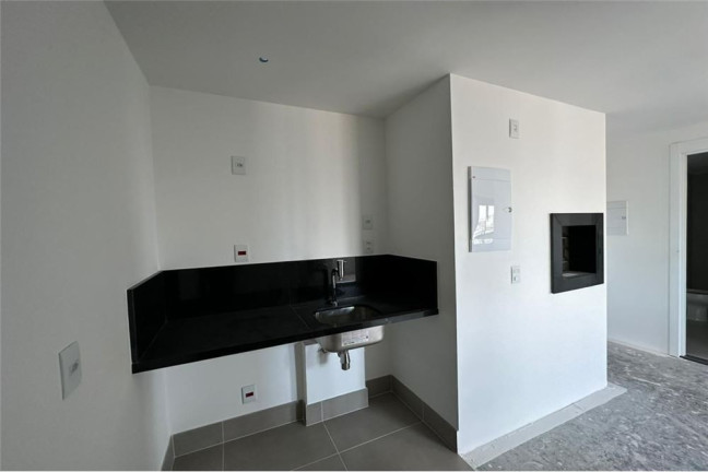 Imagem Apartamento com 1 Quarto à Venda, 43 m² em Auxiliadora - Porto Alegre Imagem Apartamento com 1 Quarto à Venda, 43 m² em Auxiliadora - Porto Alegre