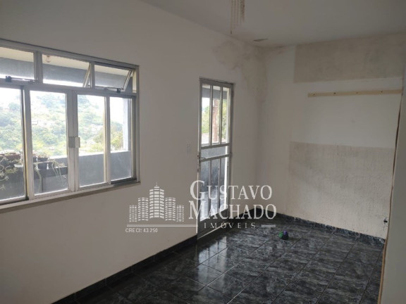 Casa com 3 Quartos à Venda, 170 m² em Coqueiros - Volta Redonda