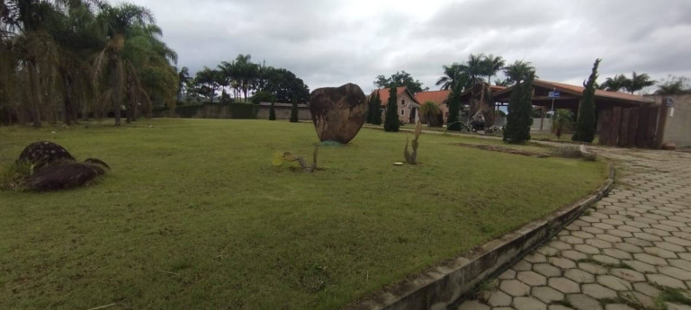 Imagem Chácara à Venda, 3.900 m² em Atibaia Imagem Chácara à Venda, 3.900 m² em Atibaia