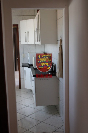 Imagem Casa com 6 Quartos à Venda, 246 m² em Coloninha - Florianópolis