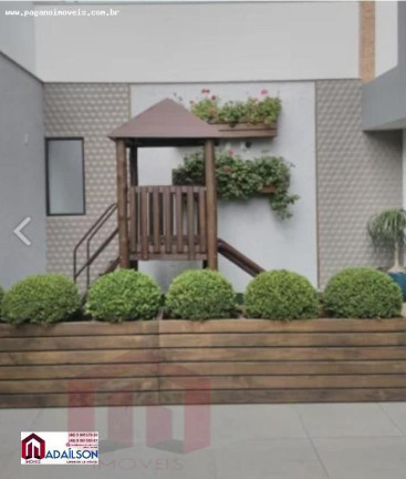 Imagem Imóvel com 2 Quartos à Venda, 
