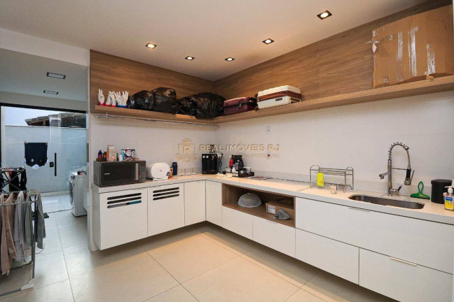 Imagem Casa com 6 Quartos à Venda, 600 m² em Recreio Dos Bandeirantes - Rio De Janeiro Imagem Casa com 6 Quartos à Venda, 600 m² em Recreio Dos Bandeirantes - Rio De Janeiro