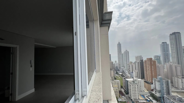 Imagem Apartamento com 4 Quartos à Venda, 143 m² em Centro - Balneário Camboriú Imagem Apartamento com 4 Quartos à Venda, 143 m² em Centro - Balneário Camboriú