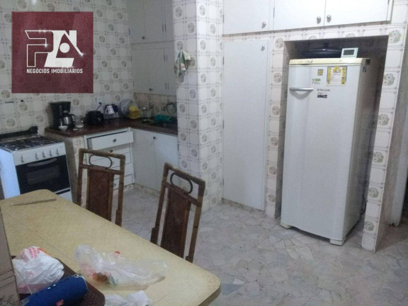 Imagem Casa com 3 Quartos à Venda, 200 m² em Vila Paraíba - Guaratinguetá Imagem Casa com 3 Quartos à Venda, 200 m² em Vila Paraíba - Guaratinguetá