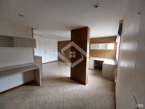 Imagem Casa com 5 Quartos à Venda, 200 m² em Campo Grande - Rio De Janeiro