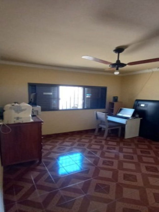 Imagem Casa com 4 Quartos à Venda, 210 m² em Presidente Dutra - Ribeirão Preto Imagem Casa com 4 Quartos à Venda, 210 m² em Presidente Dutra - Ribeirão Preto