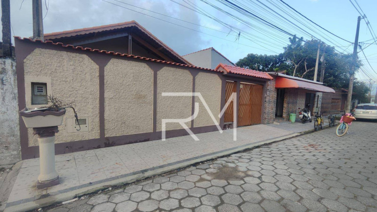Casa com 3 Quartos à Venda, 109 m² em Vera Cruz - Mongaguá