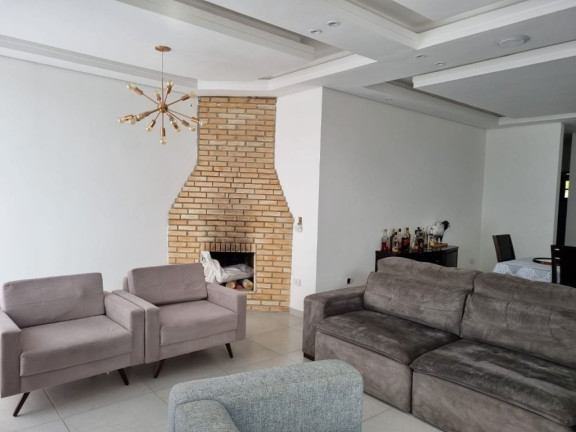 Imagem Casa com 4 Quartos à Venda, 250 m² em Ipelândia - Suzano Imagem Casa com 4 Quartos à Venda, 250 m² em Ipelândia - Suzano