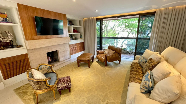 Imagem Apartamento com 3 Quartos à Venda, 240 m² em Campo Belo - São Paulo Imagem Apartamento com 3 Quartos à Venda, 240 m² em Campo Belo - São Paulo