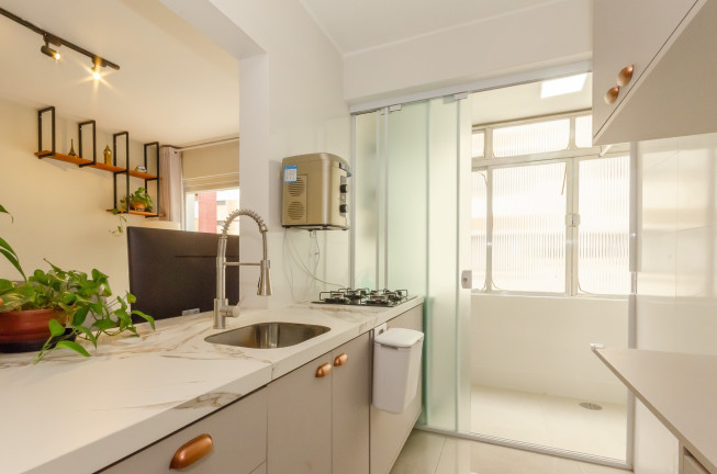Imagem Imóvel com 2 Quartos à Venda, 63 m² em Mont Serrat - Porto Alegre