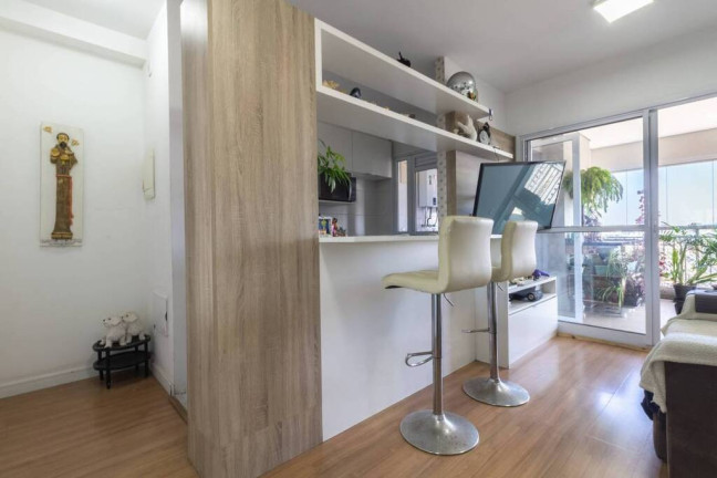 Apartamento com 2 Quartos à Venda, 74 m² em Caxingui - São Paulo