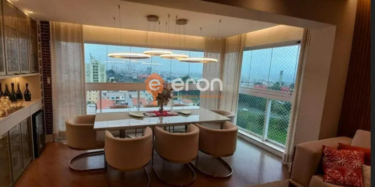 Imagem Apartamento com 3 Quartos à Venda, 266 m²