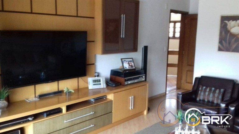 Imagem Sobrado com 3 Quartos à Venda, 396 m² em Vila Galvão - Guarulhos Imagem Sobrado com 3 Quartos à Venda, 396 m² em Vila Galvão - Guarulhos