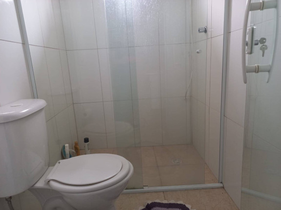 Imagem Casa com 3 Quartos à Venda, em São Paulo Imagem Casa com 3 Quartos à Venda, em São Paulo