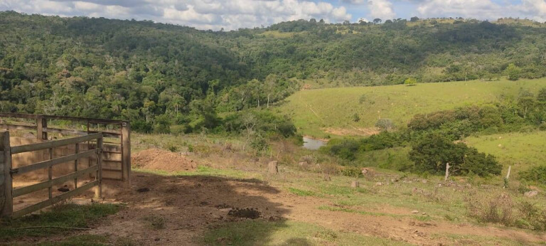 Imagem Chácara com 3 Quartos à Venda, 33 m² em Zona De Pecuária - Pilar Do Sul Imagem Chácara com 3 Quartos à Venda, 33 m² em Zona De Pecuária - Pilar Do Sul
