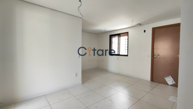 Imagem Apartamento com 3 Quartos à Venda,  em Meireles - Fortaleza