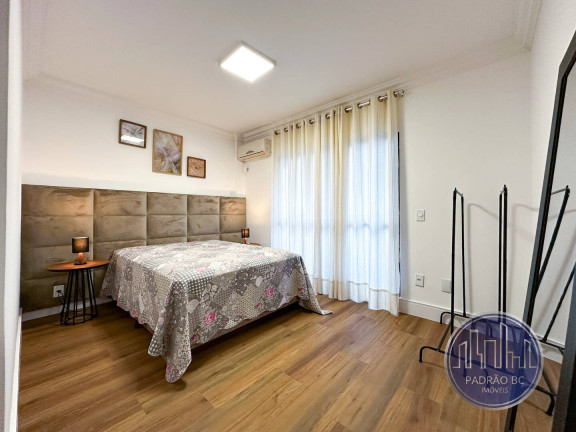 Imagem Apartamento com 3 Quartos à Venda, 199 m² em Centro - Balneário Camboriú Imagem Apartamento com 3 Quartos à Venda, 199 m² em Centro - Balneário Camboriú