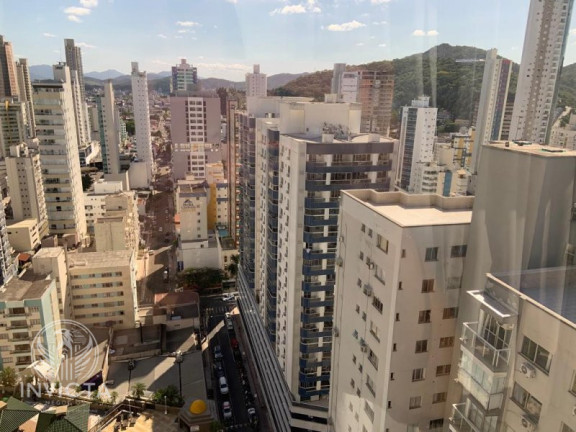 Imagem Cobertura com 4 Quartos à Venda, 255 m² em Centro - Balneário Camboriú Imagem Cobertura com 4 Quartos à Venda, 255 m² em Centro - Balneário Camboriú