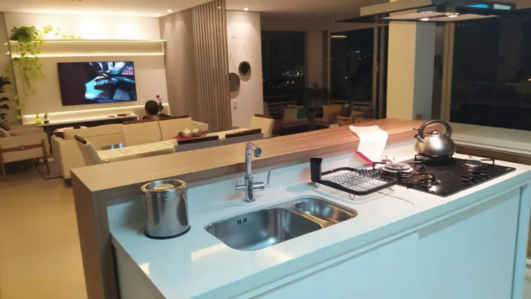 Imagem Casa de Condomínio com 4 Quartos à Venda, 530 m² em Córrego Grande - Florianópolis Imagem Casa de Condomínio com 4 Quartos à Venda, 530 m² em Córrego Grande - Florianópolis