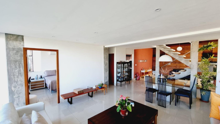 Imagem Casa de Condomínio com 8 Quartos à Venda, 390 m² em Horto Florestal - Salvador