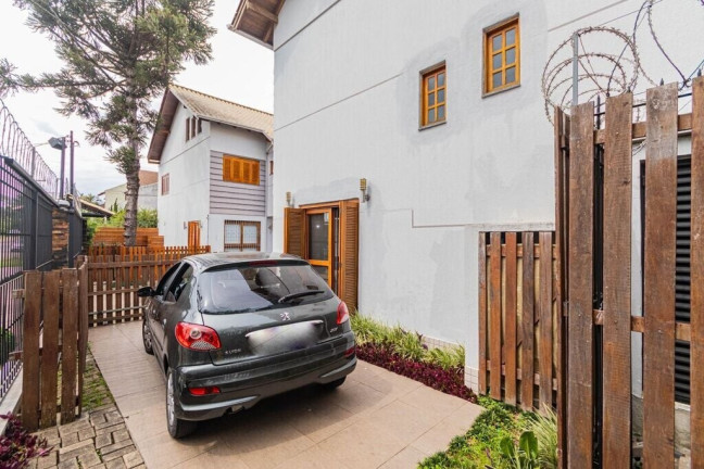 Imagem Casa de Condomínio com 3 Quartos à Venda, 168 m² em Santo Antônio - Porto Alegre Imagem Casa de Condomínio com 3 Quartos à Venda, 168 m² em Santo Antônio - Porto Alegre