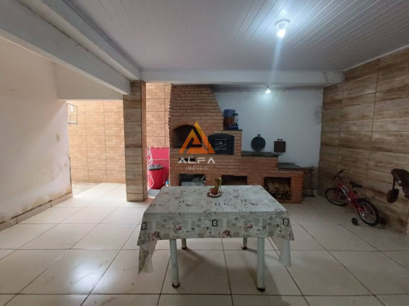 Imagem Casa com 4 Quartos à Venda, 240 m² Imagem Casa com 4 Quartos à Venda, 240 m²