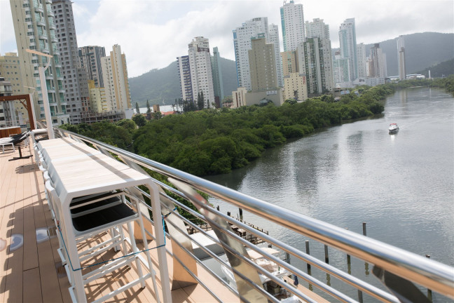 Imagem Cobertura com 4 Quartos à Venda, 369 m² em Centro - Balneário Camboriú Imagem Cobertura com 4 Quartos à Venda, 369 m² em Centro - Balneário Camboriú