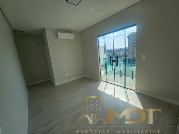Imagem Casa com 4 Quartos à Venda, 209 m² em Planalto - Belo Horizonte Imagem Casa com 4 Quartos à Venda, 209 m² em Planalto - Belo Horizonte