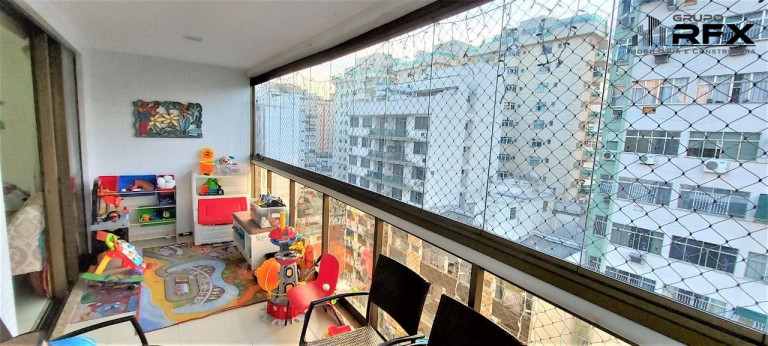 Imagem Apartamento com 4 Quartos à Venda, 160 m² em Icaraí - Niterói