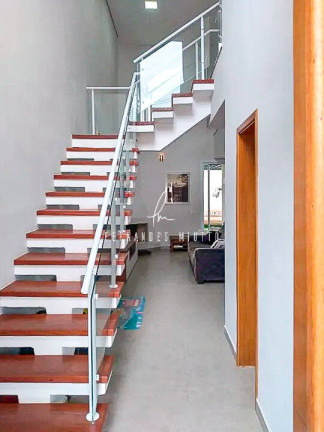 Imagem Casa de Condomínio com 3 Quartos à Venda, 225 m² em Villa Verde - Jundiaí