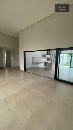 Imagem Casa com 4 Quartos à Venda, 309 m² em Jardim Itália - Cuiabá