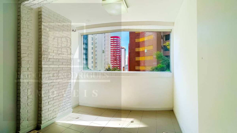 Imagem Apartamento com 2 Quartos à Venda, 65 m² em Meireles - Fortaleza Imagem Apartamento com 2 Quartos à Venda, 65 m² em Meireles - Fortaleza