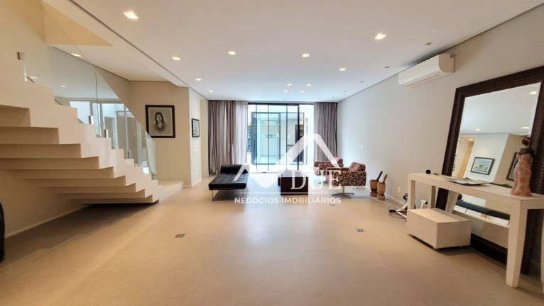 Imagem Casa com 4 Quartos à Venda, 376 m² em Ponta Da Praia - Santos