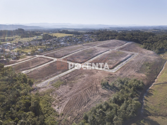 Terreno à Venda, 360 m² em Buenos Aires - Criciúma